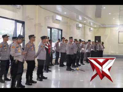 Apel pagi menjadi langkah awal dalam membangun disiplin, tanggung jawab, serta kesiapan personel dal