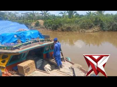 Himbauan agar selalu membawa alat keselamatan di perairan..
