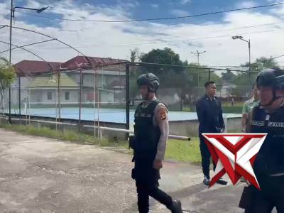 NYAGO OKI AMAN - PoliceTube