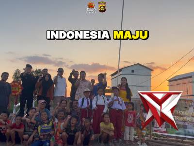 Satbrimob Polda Sumsel melaksanakan bakti sosial kepolisian melalui pembangunan Jembatan Merah Putih