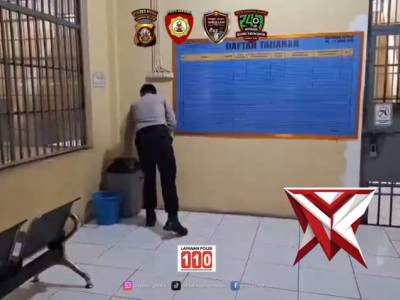Piket jaga tahanan Tmk22