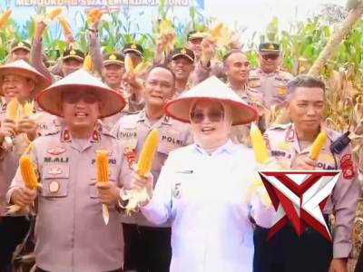 Panen Raya Jagung Serentak Kuartal II Tahun 2026 - PoliceTube