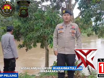 GIAT PENGECEKAN DEBIT AIR DISEKITAR AREA PEMUKIMAN WARGA