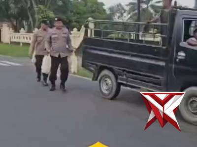 Polri dan masyarakat bersinergi dalam kebaikan. ?