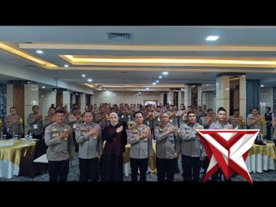HK 5. &ldquo;Bimtek Public Speaking Tingkatkan Kemampuan Komunikasi Bhabinkamtibmas&rdquo;?????