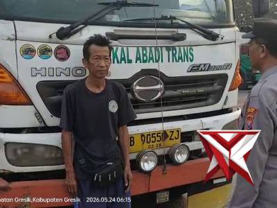 Polsek Kawasan Pelabuhan melaksanakan Patroli dialogis dengan Sopir truk Antisipasi 3C situasi aman