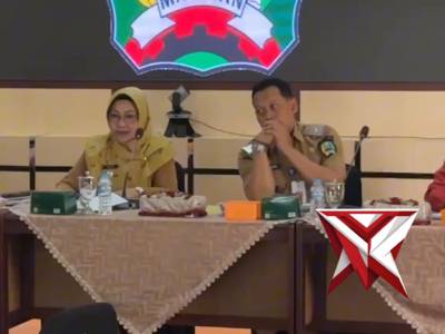 ?Harga Telur Turun, Pemkab Magetan Bergerak Cepat?

Kapolres Magetan bersama Pemerintah Kabupaten