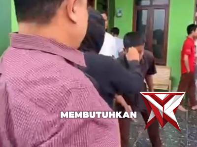 Unit Resmob dan IT Polda Kalbar melaksanakan kegiatan bakti sosial