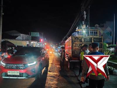 KRYD Shift &ldquo;A&rdquo; Polres Tanah Datar,Diawali Apel Pengecekan dan Dilanjutkan Patroli di Titik Keramaian