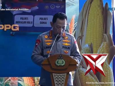 Dalam acara panen raya jagung serentak dan groundbreaking 10 gudang ketahanan pangan Polri