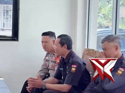 SAT BINMAS POLRES MUSI RAWAS MELAKUKAN SAMBANG HIMBAUAN KAMTIBMAS - PoliceTube