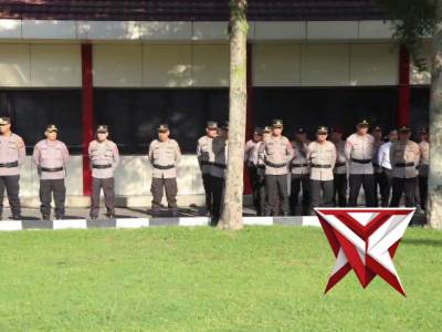 "Pimpinan Polres Muara Enim melakukan pengawasan langsung kepada seluruh anggota untuk memastikan pe - PoliceTube