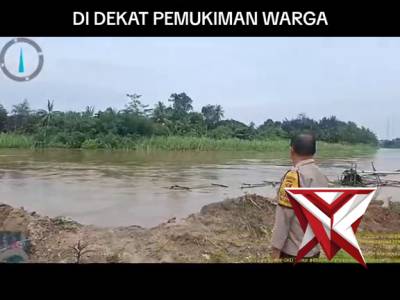 Pantauan debit air dekat pemukiman warga