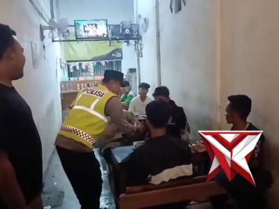 PATROLI DAN SAMPAIKAN IMBAUAN KAMTIBMAS
