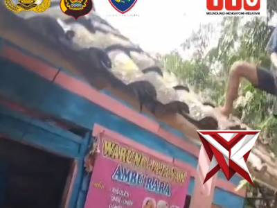 BD 17. Bhabinkamtibmas Dampingi Survey Bedah Rumah HUT Bhayangkara