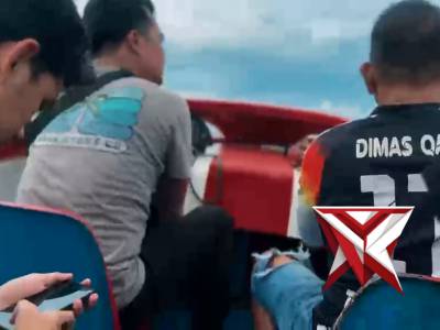 .
.
.
@listyosigitprabowo
@divisihumaspolri
@kapolda.kaltim
@poldakaltim
@polisi_indonesia
divhumas