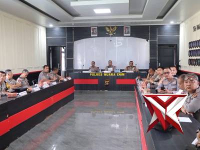 Giat Kepolisian Republik Indonesia di wilayah hukum polres muara Enim dalam melayani dan mengayomi m