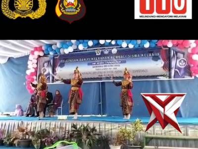 HI 16. Bhabinkamtibmas hadir dalam acara pelepasan dan penyerahan kembali siswa/siswi kelas IX SMP