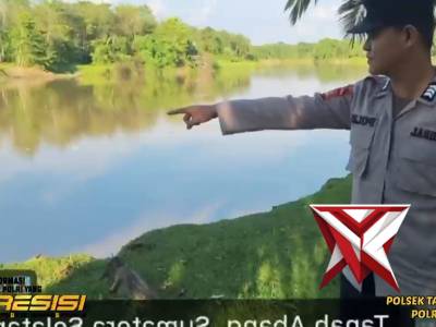Personil Polsek Tanah Abang Melakukan Giat Cek Debit Air