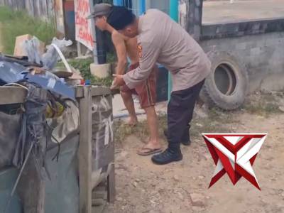 Kanit Binmas Polsek Bayung Lencir Polisi Penolong ??? - PoliceTube