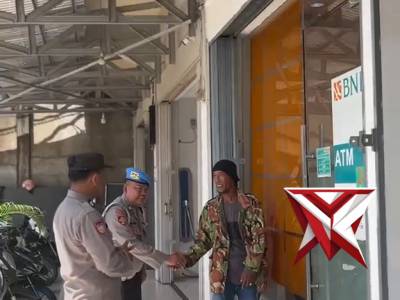 Kanit binmas polsek bayung lencir polres muba lakukan himbauan kamtibmas kpd masyarakat