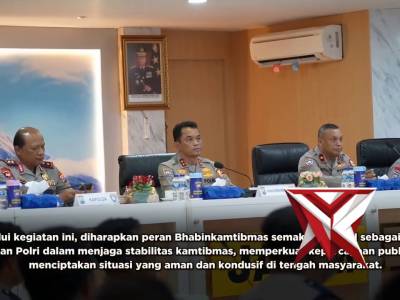Repost @korbinmas_baharkam_polri
Kakorbinmas Baharkam Polri Irjen Pol. Kalingga Rendra R., S.E., M.