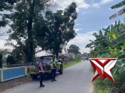 Personil Polsek Belitang I melaksanakan giat Patroli KRYD Antisipasi 3C - PoliceTube