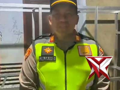 informasi yg beredar di medsos tentang pocong begal di wilayah kec. dawe adalah tidak bnr... mmrt Ka