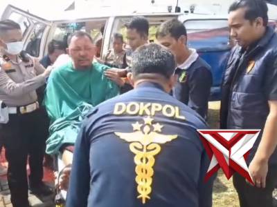 EVAKUASI KORBAN LAKA YANG SELAMAT DARI RS RUPIT MURATARA KE RS BHAYANGKARA PALEMBANG
