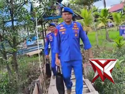 Polri dan masyarakat bersinergi dalam kebaikan. ?