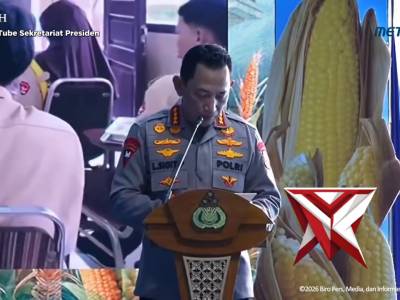Dalam acara panen raya jagung serentak dan groundbreaking 10 gudang ketahanan pangan Polri di Kabupa