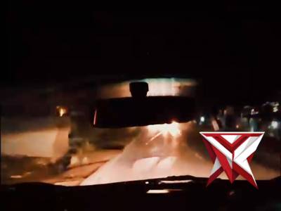 18.Bila ada permasalahan dan butuh bantuan Polisi silahkan hubungi : - Layanan Polisi ?? 110 - PoliceTube