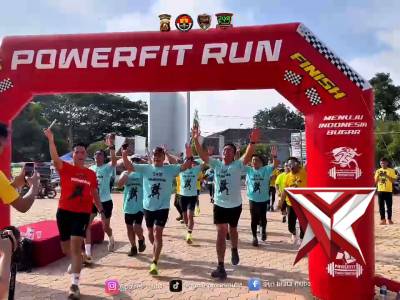 BHAYANGKARA FUN RUN SM12 - PoliceTube
