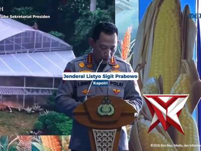 Dalam acara panen raya jagung serentak dan groundbreaking 10 gudang ketahanan pangan Polri