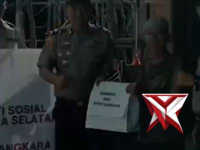 KEGIATAN BANSOS POLSEK PENUKAL