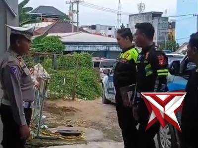 Pengawalan korban laka lantas oleh pihak kepolisian kerumah duka