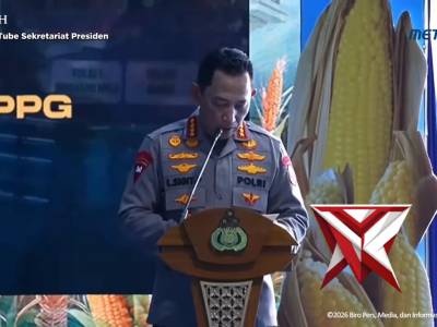 Dalam acara panen raya jagung serentak dan groundbreaking 10 gudang ketahanan pangan Polri