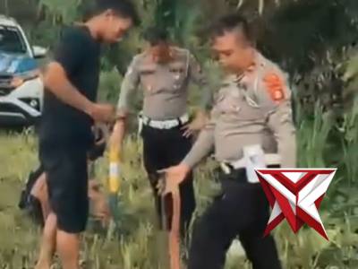 lantasmusirawas Antisipasi cegah lakalantas, satlantas polres Musi Rawas melakukan pemasangan patok