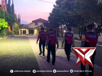 STERILISASI GEREJA DEMI IBADAH AMAN
