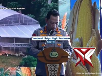 Dalam acara panen raya jagung serentak dan groundbreaking 10 gudang ketahanan pangan Polri