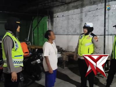 Patroli Presisi Polwan Polres Madiun - PoliceTube