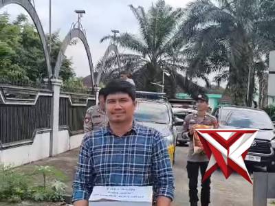 Polri' untuk masyarakat  FS