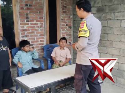 Bhabinkamtibmas Sosialisasi Cegah Bullying dan Berita Hoax