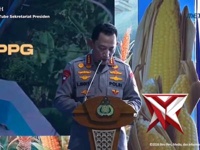 Dalam acara panen raya jagung serentak dan groundbreaking 10 gudang ketahanan pangan Polri