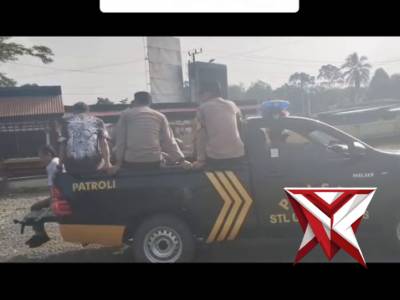 "SUDAHKAH KITA BERBUAT BAIK HARI INI"

Bila ada permasalahan dan butuh bantuan Polisi silahkan hubun
