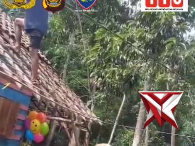 AJ 7. Bhabinkamtibmas Dampingi Survey Bedah Rumah HUT Bhayangkara - PoliceTube
