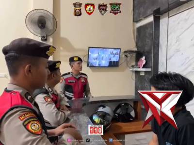 PATROLI KE HOTEL EDW SEKAYU. SM11 - PoliceTube