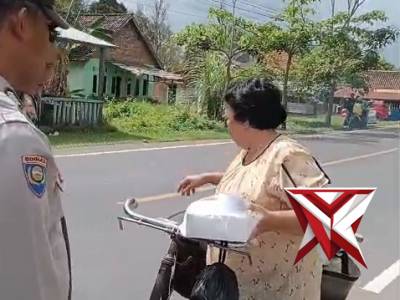 Berbagi untuk meringankan, hadir untuk melindungi. ??????