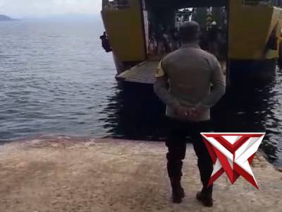 Giat pengamanan - PoliceTube