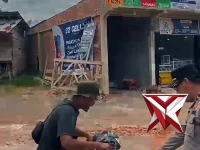 19. Patroli ke desa desa menjaga kamtibmas.
